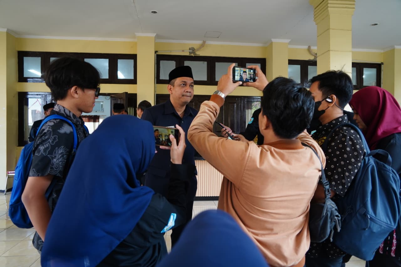 Dialog bersama pimpinan instansi